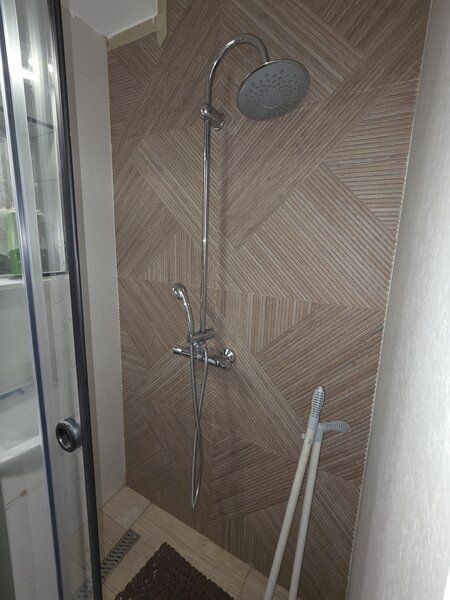 Petre Ispirescu, Sebastian, 10 minute de Unirii, 65000 euro