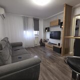 Petre Ispirescu, Sebastian, 10 minute de Unirii, 65000 euro